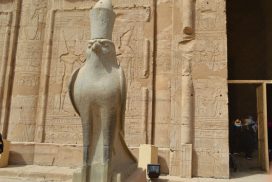 Temple of Edfu_s
